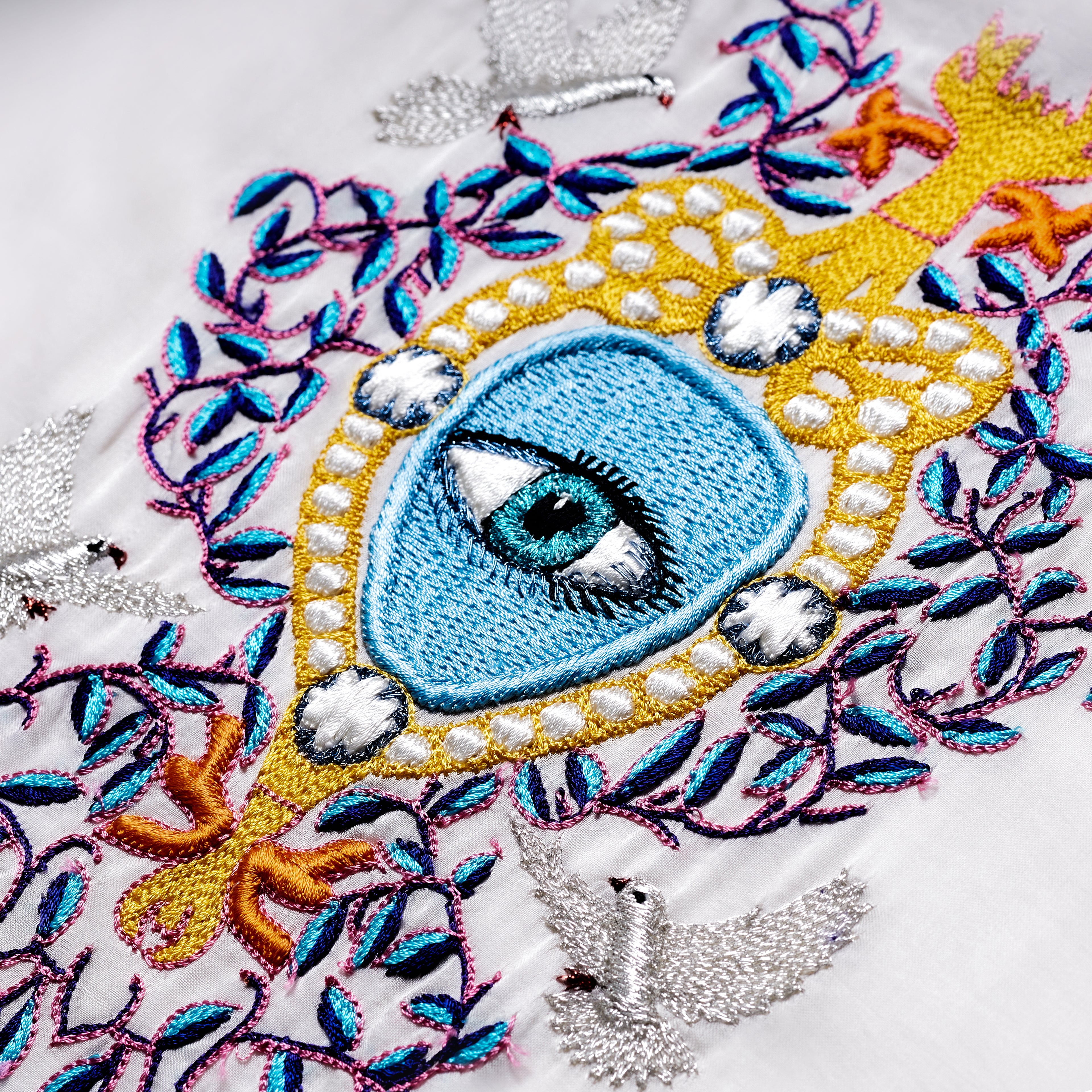 Third eye kimono robe